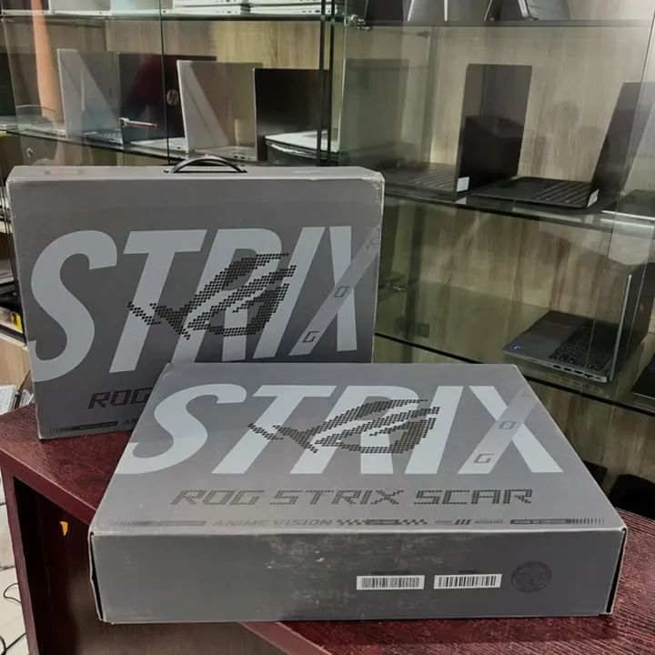 ROG Strix G18 - Gambar 2
