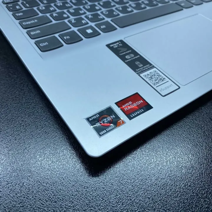 Lenovo Ideapad 1 - Gambar 2