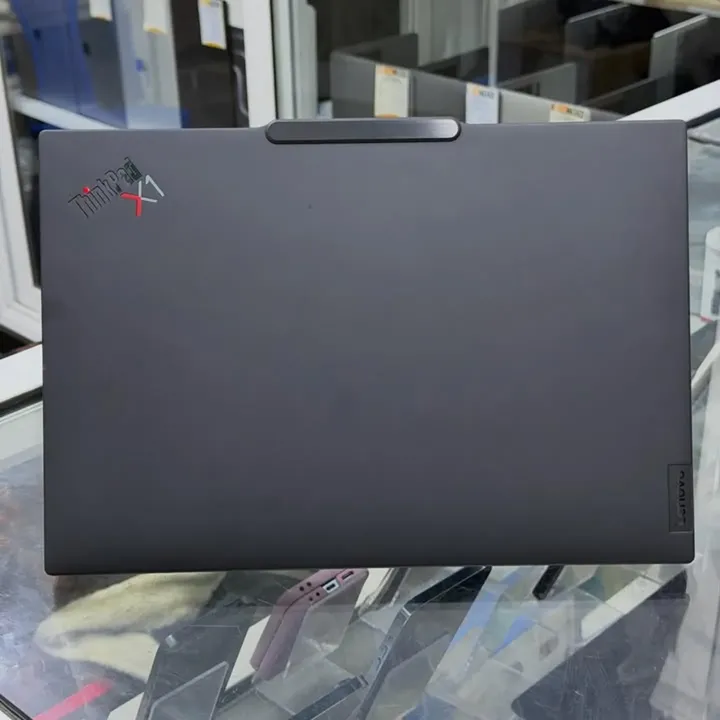 LENOVO ThinkPad X1 Carbon Gen 12 - Gambar 5