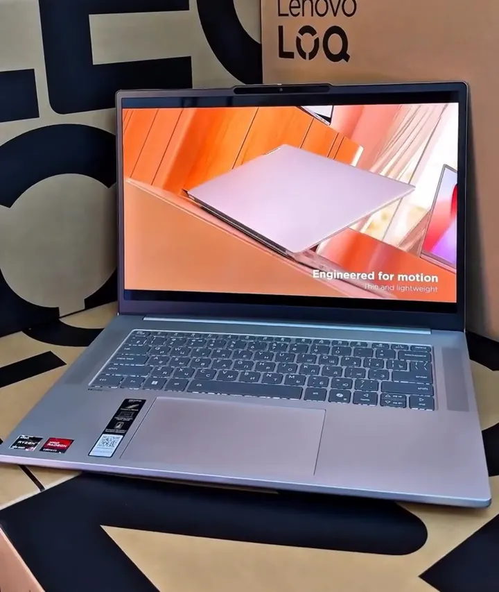 Lenovo IdeaPad Slim 5 OLED 15ARP10 - Gambar 2