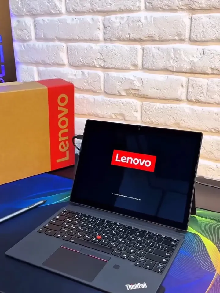 Lenovo ThinkPad X12 Detachable - Gambar 3