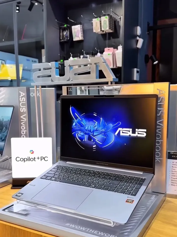 Asus ExpertBook P3 - Gambar 2