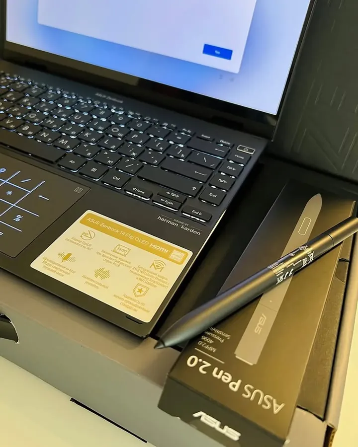 ASUS ZenBook 14 Flip OLED UP5401 - Gambar 4