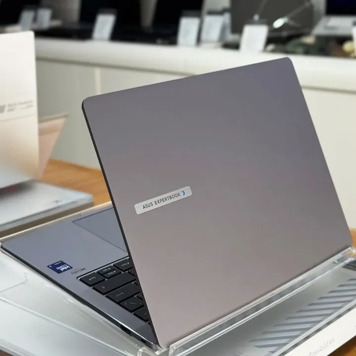 Asus ExpertBook P5 - Gambar 4