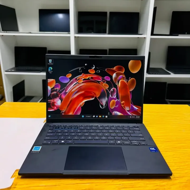 ASUS ExpertBook B3 - Gambar 4