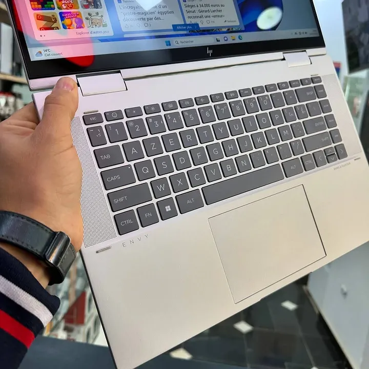 HP ENVY X360 2-in-1 15 inci - Gambar 3