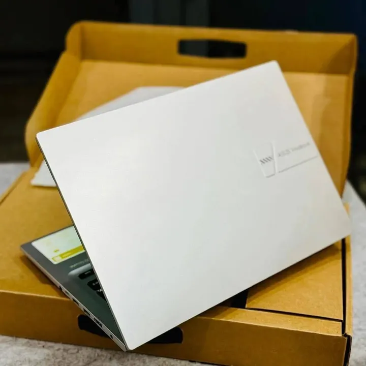 ASUS Vivobook 14 OLED A1405ZA - Gambar 3