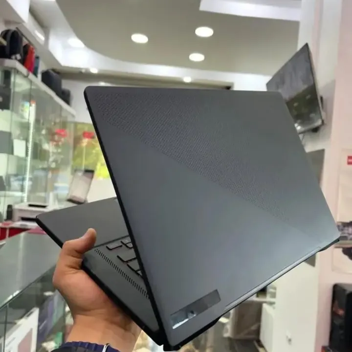 ASUS ROG Zephyrus M16 GU603H - Gambar 4
