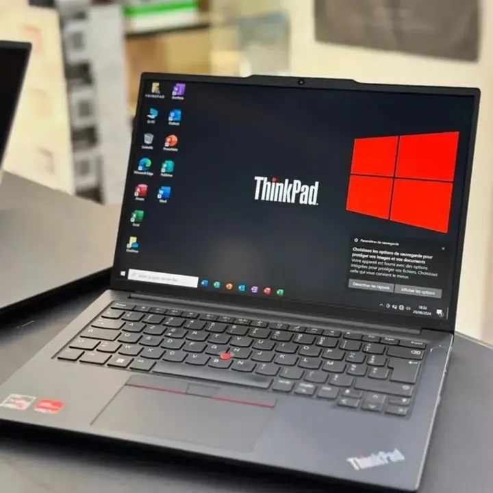 LENOVO THINKPAD E14 Gen 5 - Gambar 2