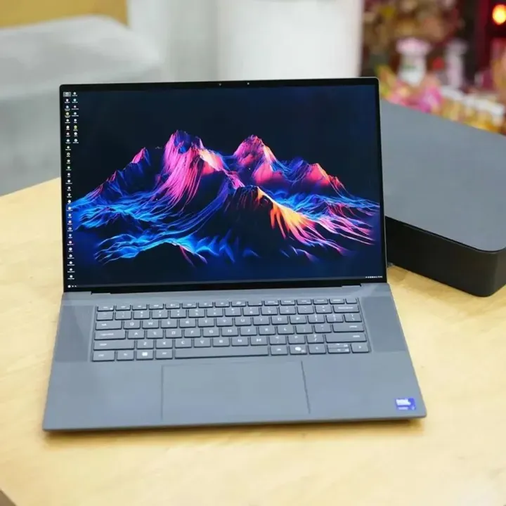 Dell Precision 5690 Workstation - Gambar 2