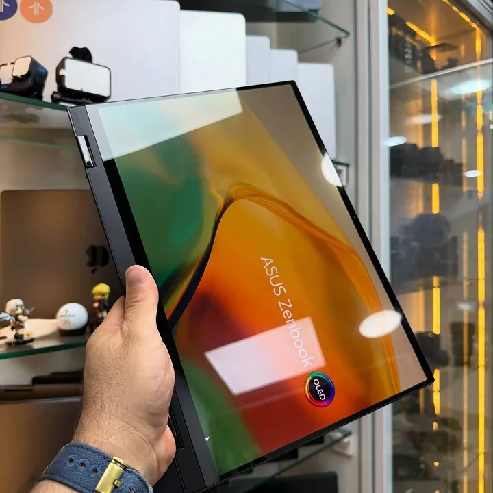 ASUS ZenBook 14 Flip OLED - Gambar 3
