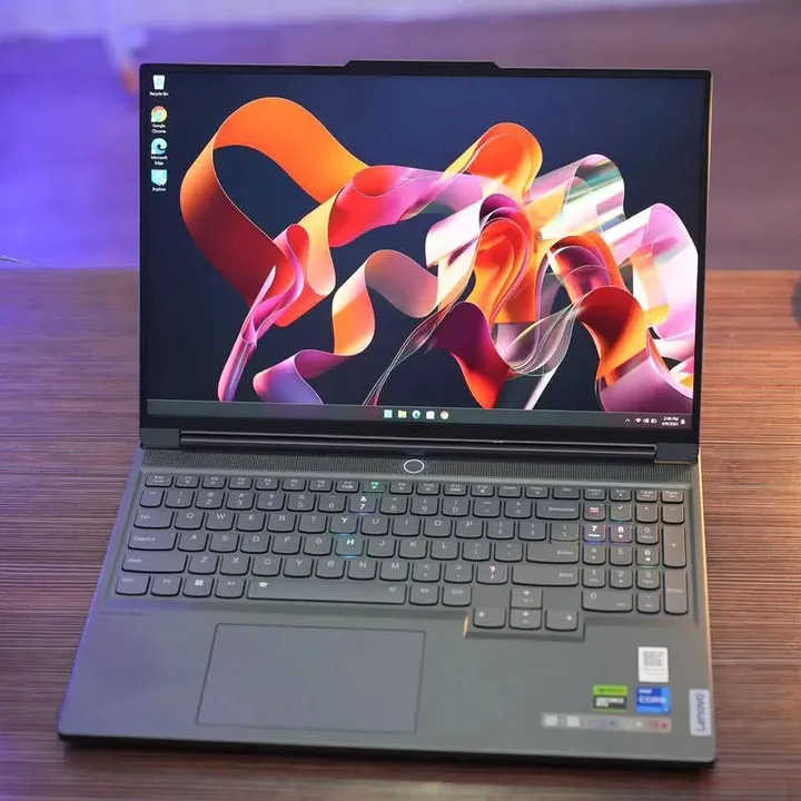 Lenovo Legion 7 2023 - Gambar 2