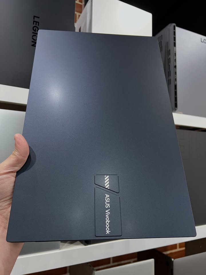 Asus VivoBook S16 OLED - Gambar 5