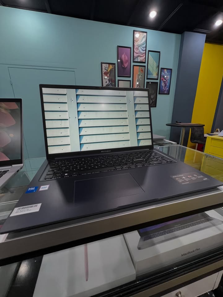 Asus VivoBook S16 OLED - Gambar 3