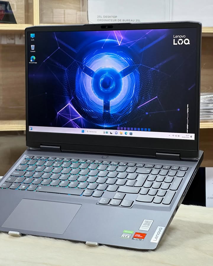 LENOVO LOQ 15APH8 - Gambar 3